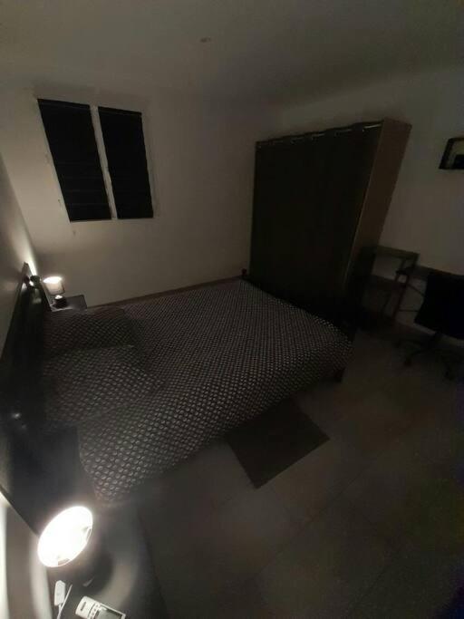 Appartement Spacieux &Tres Calme. Spacious & Very Quiet Apartment. カロ エクステリア 写真